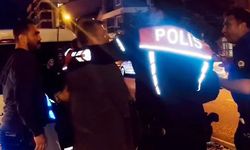 Kızını kaçıran kişinin kulağını falçatayla kesti!