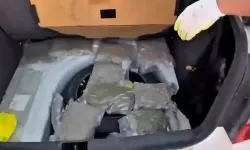 Otomobilde kilolarca uyuşturucu: Kamu görevlisi tutuklandı