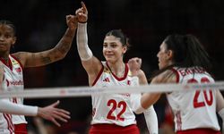 Futbolda olmadı ama voleybolda oldu: Filenin Sultanları Çin'i devirdi!