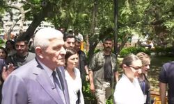 İYİ Parti lideri Dervişoğlu, Tunalı Hilmi Caddesi'nde vatandaşlarla bir araya geldi