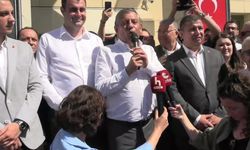 Özgür Özel İzmir'de: Yenilgiyi arkada bırakanların partisindeyim
