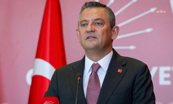 Özgür Özel'den öğretmenlere destek