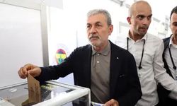 Fenerbahçe'nin kongresinde oyunu kullanan Aykut Kocaman'dan Aziz Yıldırım sorusuna cevap!