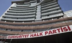 Zeynel Emre: CHP’nin 2026 Temmuz ayının 25’ine kadar kurultay yapması varlık ve yokluk meselesidir