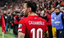 Hakan Safi anlaştığını duyurmuştu: Hakan Çalhanoğlu'na Fenerbahçe sorusu