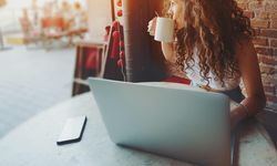 Bazı işletmelerde laptop yasağı ve süreli Wi-Fi uygulaması başladı: Kafelerde yeni dönem!