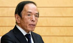 Faiz toplantısı öncesinde Japonya Merkez Bankası başkanı hastaneye kaldırıldı