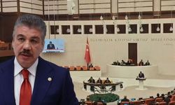 CHP'li vekillerden TBMM'de mutlak butlan protestosu