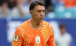 Muslera, Godin'in rekorunu kırdı! İşte Uruguay - Suudi Arabistan maç sonucu...