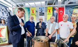 Cemil Tugay'dan 'Aşure Günü' mesajı: 'Yanlışın önünde asla eğilmeyeceğiz'