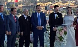 Fenerbahçeli yıldız İsmail Yüksek evlendi: Nikâh şahitleri Ali Koç ve Aziz Yıldırım oldu