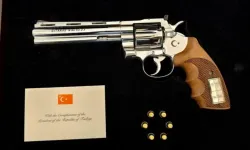 Erdoğan'ın hediye ettiği tabancayı hangi liderler ülkelerine götürmedi?