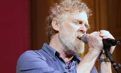 Oscar ödüllü müzisyen Glen Hansard motosiklet kazasında öldü