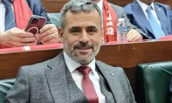 AKP'li belediye başkanına bıçaklı saldırı! Oğlu yaralandı