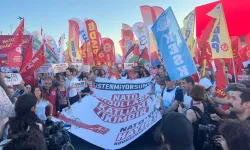 Kadıköy’de binlerce kişiden NATO protestosu
