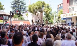 Balıkesir'de CHP'den 12 ilçe belediye başkanı ile il ve ilçe yönetimleri istifa etti