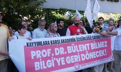 Bilgi Üniversitesi'nde işine son verilen Prof. Dr. Bülent Bilmez: “Adım bile anılmadan kovulmanın asıl nedeni söylenmiyo