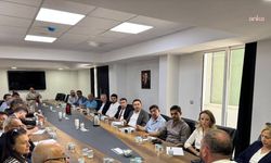 CHP İzmir İl Yönetimi görev dağılımını yaptı