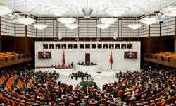 Özgür Özel'e ait 3 dosya dahil 9 dokunulmazlık tezkeresi Meclis'te