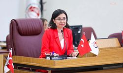 Uşak’ta belediye başkan vekili ve meclis üyelerinden CHP’den istifa kararı