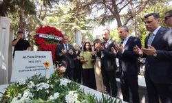Özgür Özel'den Altan Öymen'e duygusal veda: İflah olmaz bir iyimser olmayı ondan öğrendim
