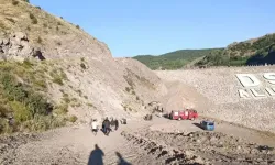 Otomobil dere yatağına yuvarlandı: 3 ölü, 3 yaralı!