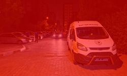 Boşanma aşamasındaki eşini uykusunda öldürdü