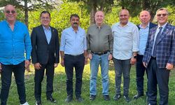 CHP’den ayrıldı, Zafer Partisi’ne geçti: Rozeti Ümit Özdağ taktı