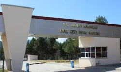 Kastamonu'da cezaevinde zehirlenme şüphesi: 120 kişi hastaneye kaldırıldı