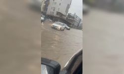 Osmaniye ve Ceyhan'da sağanak etkili oldu: Evleri ve hastaneyi su bastı