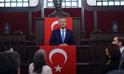 YENİ Parti lideri Özgür Özel'den Mansur Yavaş açıklaması
