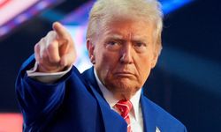 Trump'tan İran'a yeni tehdit: 1000 füze ateşlenmeye hazır