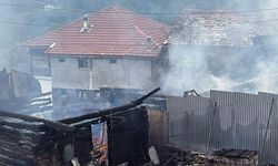 Komşu kavgası cinayetle bitti: Ev ve araç kundaklandı