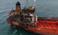 Dron saldırısına uğrayan tanker Samsun’da karaya oturdu