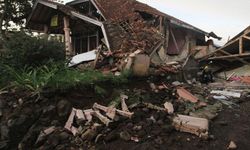 Endonezya’da 7,7 büyüklüğündeki deprem: Can kaybı 51’e yükseldi