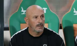 Beşiktaş Teknik Direktörü Italiano'dan mağlubiyet değerlendirmesi: Ders çıkarmamız gerekiyor çünkü...