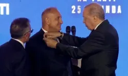 3 milletvekili ve 7 belediye başkanı AKP’ye katıldı