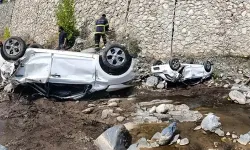 Adana’da otomobil dereye uçtu: 2 kişi hayatını kaybetti