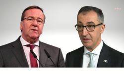 Almanya Savunma Bakanı ve Eyalet Başbakanı Cem Özdemir’den sağcı AfD’ye yasaklama çağrısı