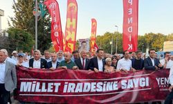 Başkanın AKP'ye geçtiği Çekmeköy'de "Millet İradesine Saygı Yürüyüşü" düzenlendi
