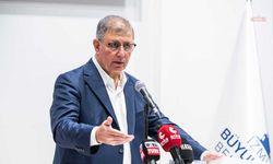 Cemil Tugay ayrıldığı CHP WhatsApp grubuna yeniden eklendi