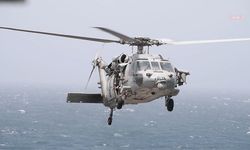 CENTCOM: İran ablukasını ihlal etmeye çalışan ticari gemiyi füzelerle durdurduk