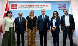 Mersin Büyükşehir Belediye Başkanı Vahap Seçer, AB Türkiye Delegasyonu heyetiyle görüştü