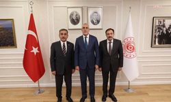 Önder Kahveci, kamu çalışanları ve emeklilerin taleplerini Bakan Işıkhan’a iletti