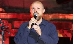 Bilal Erdoğan'ın, TÜGVA etkinliğinde şarkı söylemesi sosyal medyada gündem oldu