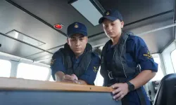 Deniz astsubay adayları zorlu eğitimlerle göreve hazırlanıyor...