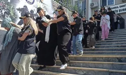 Taksim’den Eminönü’ne uzanan yankesicilik ağı çökertildi: 26 şüpheli adliyede!