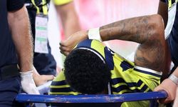 Fenerbahçe'den Jayden Oosterwolde açıklaması: Sahalardan ne kadar uzak kalacak?