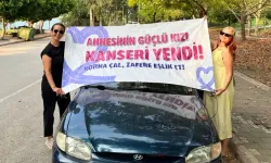 Kanseri yenen genç hemşireden duygulandıran kutlama: Annesiyle konvoy yaptılar