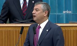YENİ Parti lideri Özgür Özel, partisinin grup toplantısında açıklamalarda bulunuyor...